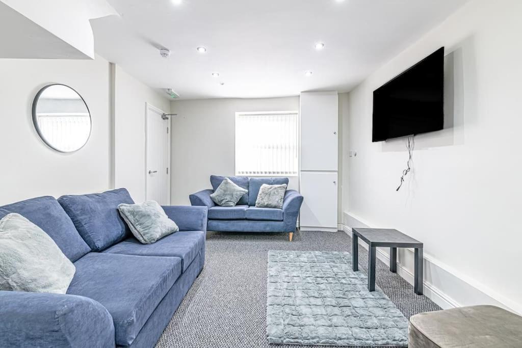 Luxury 5 Bedroom Holiday Home Within 普雷斯科特 外观 照片